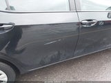Toyota Corolla Le 2T1BURHE6JC115372 снимка