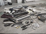 Toyota Rav4 Limited 2T3DFREV6HW572982 снимка