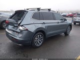 Volkswagen Tiguan 2.0T Se/2.0T Sel/2.0T Sel R-Line/2.0T Sel R-Line Black 3VV2B7AXXKM198109 fotografie