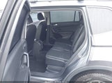 Volkswagen Tiguan 2.0T Se/2.0T Sel/2.0T Sel R-Line/2.0T Sel R-Line Black 3VV2B7AXXKM198109 fotografie