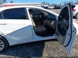 Hyundai Elantra Gt KMHD35LH4GU304549 снимка