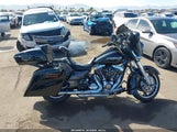 Harley-Davidson Flhx Street Glide 1HD1KBM32DB622459 снимка