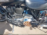 Harley-Davidson Flhx Street Glide 1HD1KBM32DB622459 снимка