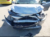Toyota Corolla Le JTDEPMAE6NJ201986 снимка