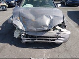 Toyota Camry Le 4T1BG28K9XU559678 снимка