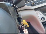 Hyundai Elantra Se 5NPD84LF7HH015563 снимка