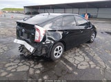 Toyota Prius Two JTDKN3DU2F0414284 fotografie