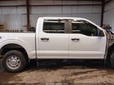 Ford F-150 Xl 1FTFW1E5XNFA83623 fotografie