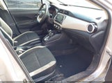 Nissan Versa Sv 3N1CN8EV3ML887610 снимка