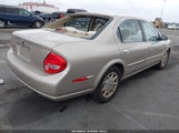 Nissan Maxima Gle/Gxe/Se JN1CA31D7YT702813 снимка