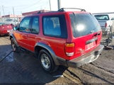 Ford Explorer Sport 1FMYU24E0XUB04074 снимка