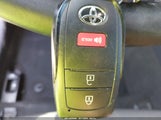 Toyota Corolla Se 5YFS4MCE8PP146920 снимка