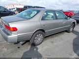 Toyota Camry Le V6 4T1BF22K8YU105645 снимка
