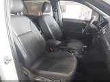 Volkswagen Tiguan 2.0T Se R-Line Black 3VV8B7AX0NM009806 fotografie