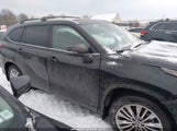 Toyota Highlander Hybrid Platinum 5TDEBRCH7SS663734 fotografie