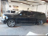 Chevrolet Suburban Premier 1GNSKJKC2JR260405 photo