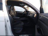 Volkswagen Atlas Cross Sport 2.0T Se W/Technology 1V2HE2CAXSC227877 photo