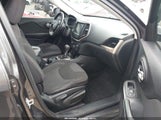 Jeep Cherokee Latitude 1C4PJMCS2FW527690 снимка