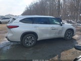 Toyota Highlander Hybrid Xle 5TDKBRCHXPS120369 photo
