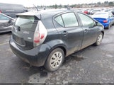 Toyota Prius C Four JTDKDTB31D1054672 снимка