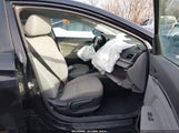 Hyundai Elantra Se 5NPD84LF6HH050305 снимка