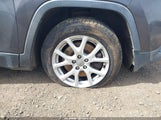 Jeep Cherokee Latitude 1C4PJLCB1GW211855 снимка