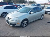 Volkswagen Jetta Limited Edition 3VWRX7AJ5AM157179 photo