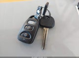 Hyundai Elantra Se 5NPD74LF1HH164165 снимка