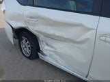 Toyota Prius V Two JTDZN3EU7EJ003324 снимка