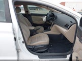 Hyundai Elantra Se 5NPD84LF5HH042423 снимка