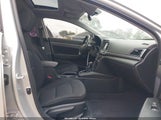 Hyundai Elantra Value Edition 5NPD84LF1HH157049 снимка
