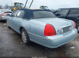 Lincoln Town Car Signature Limited 1LNHM82W26Y631975 fotografie