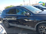 Volkswagen Tiguan 2.0T Se/2.0T Sel/2.0T Sel R-Line/2.0T Sel R-Line Black 3VV3B7AX7KM181269 снимка