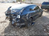 Tesla Model 3 Long Range Rear-Wheel Drive/Standard Rear-Wheel Drive 5YJ3E1EA9SF970164 снимка