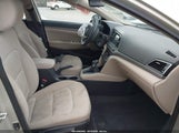 Hyundai Elantra Se KMHD84LF2HU409067 снимка