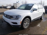 Volkswagen Tiguan 2.0T Se/2.0T Sel/2.0T Sel R-Line/2.0T Sel R-Line Black 3VV2B7AX6KM081269 снимка