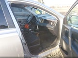 Toyota Rav4 Xle 2T3RFREV4HW679437 снимка