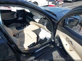 BMW 330I 3MW5R1J08L8B20832 снимка