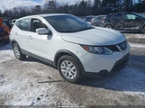 Nissan Rogue Sport S JN1BJ1CR0JW255318 fotografie