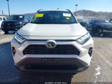 Toyota Rav4 Xle Premium 2T3A1RFV8NW268127 fotografie