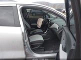 Chevrolet Trax Ls 3GNCJKSB6KL336222 снимка