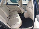 Volkswagen Passat 2.0T Se 1VWBA7A39JC015472 photo