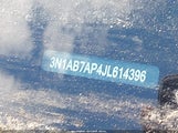 Nissan Sentra Sv 3N1AB7AP4JL614396 photo