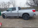 Toyota Tundra Grade 5.7L V8 5TFUW5F16BX204809 fotografie