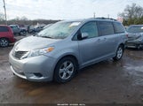 Toyota Sienna Le 8 Passenger 5TDKZ3DC5HS789663 photo