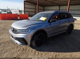 Volkswagen Tiguan 2.0T Se R-Line Black 3VV8B7AX0NM169412 fotografie