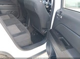 Jeep Patriot Altitude 1C4NJPBA8ED850962 снимка