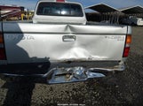 Toyota Tacoma 4TAVL52N8YZ647431 photo