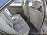 Toyota Camry Le 4T1BE32KX2U519302 снимка