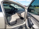 Ford Focus Se 1FADP3F21HL305630 fotografie